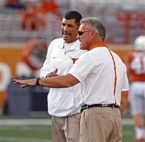 Oklahoma Football Sooners To Face Former Coach Jay Norvell In Red