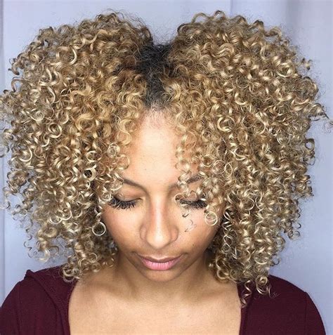 Curl Craze 9 Curly Styles By Akeiri Taylor We Cant Get Over