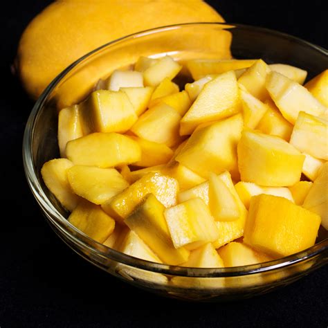 Augason Farms Freeze Dried Diced Mango 9. 52 oz No. 10 Can 3-Pack