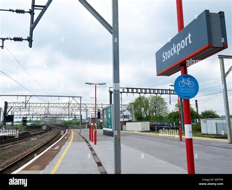 Railway Station In Stockport Cheshire Uk Stock Photo Alamy