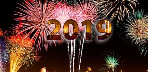 Честита Нова 2019 година, приятели! | Razgrad-bg.com