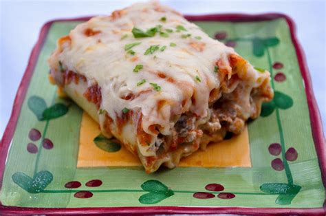 The Joy Of Everyday Cooking Cheesy Beef And Tomato Lasagna Roll Ups