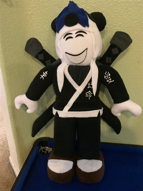 Make Your Own Roblox Action Figure Get Free Robux Generator