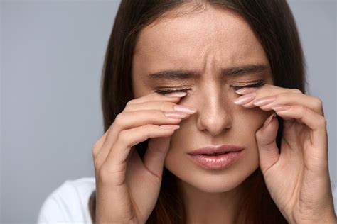 Burning Eyes Causes And Home Remedies