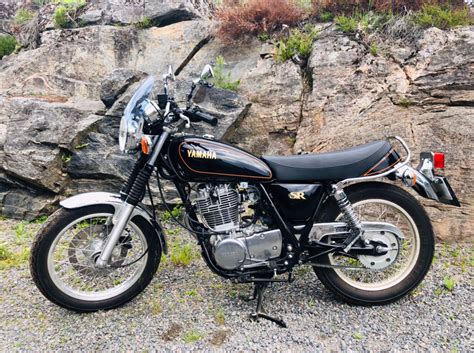 Nouveau Yamaha SR400 Motovlan Be