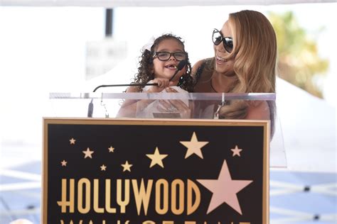 Holivudo Šlovės alėjoje atidengta Mariah Carey žvaigždė