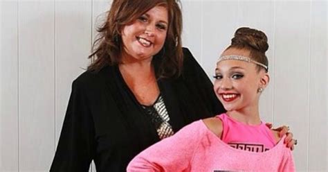 dance moms founder abby lee miller pleads guilt to bankruptcy fraud after smuggling 10k out