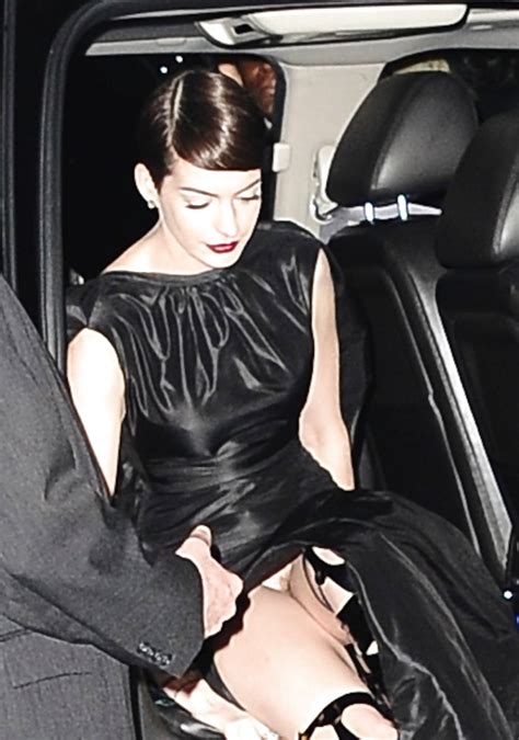 anne hathaway pussy slip upskirt porn pictures xxx photos sex images 1175022 pictoa