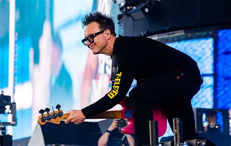 mark hoppus teases new single ‘one more time as “the mount rushmore of blink 182 songs” recordiau