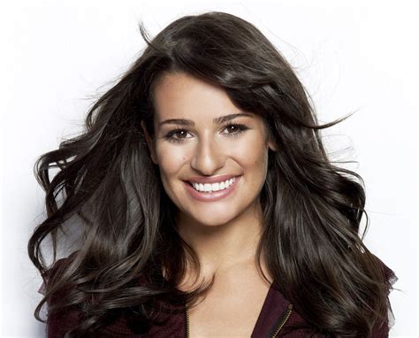 Lea Michele Of Glee Lands Book Deal For Brunette Ambition The New York Times