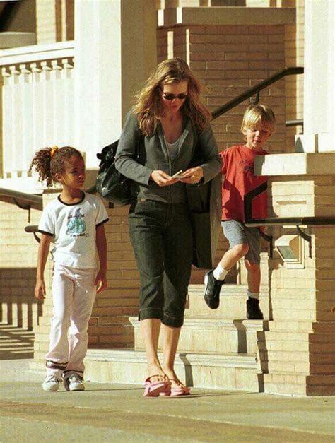 Michelle Pfeiffer And Son Michelle Pfeiffer Michelle Face