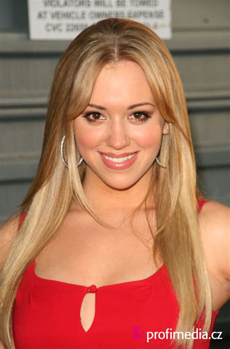 Andrea Bowen Photo Gallery High Quality Pics Of Andrea Bowen Theplace