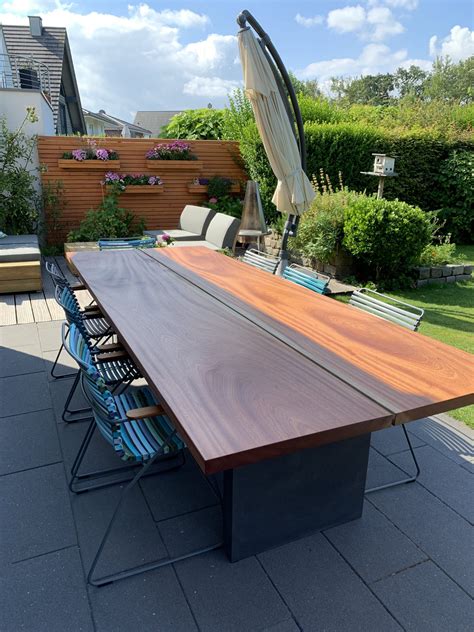Großer Gartentisch Aus Holz Und Beton Bandk Design