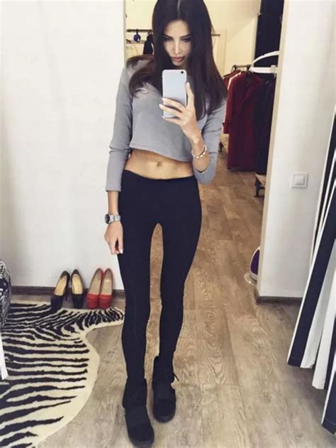 size 6 model sparks controversy by posting skinny pictures of herself online with the caption