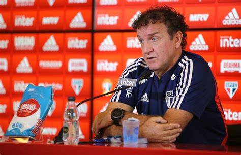 Diese fünf gründervereine waren são paulo ac, ca paulistano, sc internacional, sc germânia und aa mackenzie college. "Quero ser campeão pelo São Paulo, mais do que pra mim" - SPFC