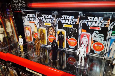 Star Wars Action Figures From The 1970s Have Been Re Released