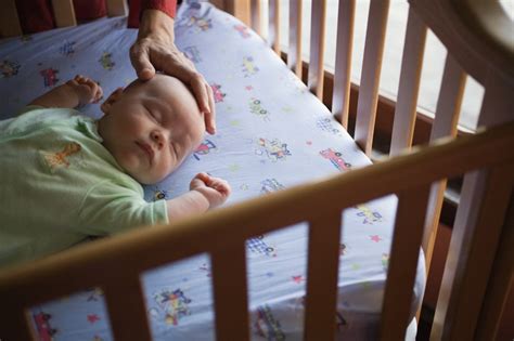 More Than Half Of Kids Sleep With Soft Bedding Despite Sids Risk The