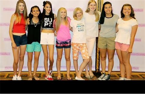 Me And The Girls Seven Super Girls Merrell Twins Brooklyn And Bailey