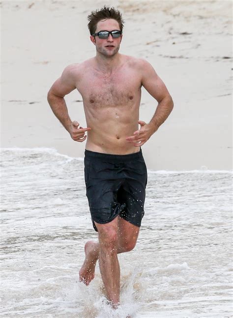 Robert Pattinson Shows Off His Beach Body During A Shirtless Workout In Antigua