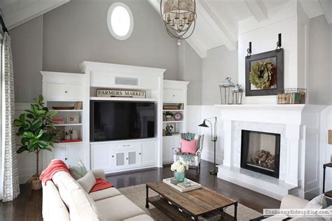 Customize your home decor to match your unique style and then consider which room they would fit. Summer Home Showcase (spruced up family room | Home ...