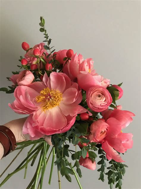 Pink Bouquet With Peony And Ranunculus Ranunculus Peonies Pink