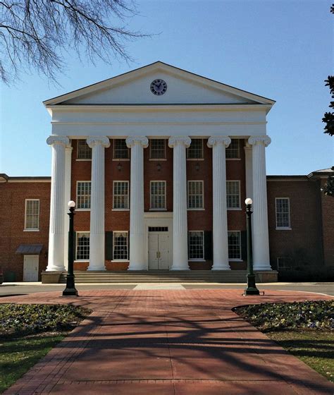 University Of Mississippi School Of Law Notable Alumni University Poin