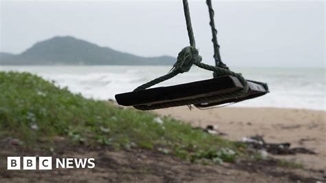 Young Thai Workers Race To Reopen Deserted Beaches