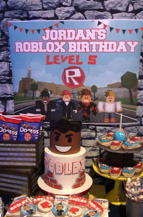 Roblox Themed Sweets Table Birthday Party Birthday Parties Party Themes