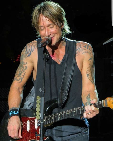 Keith Urban Tattoos Hand Best Tattoo Ideas For Men And Women