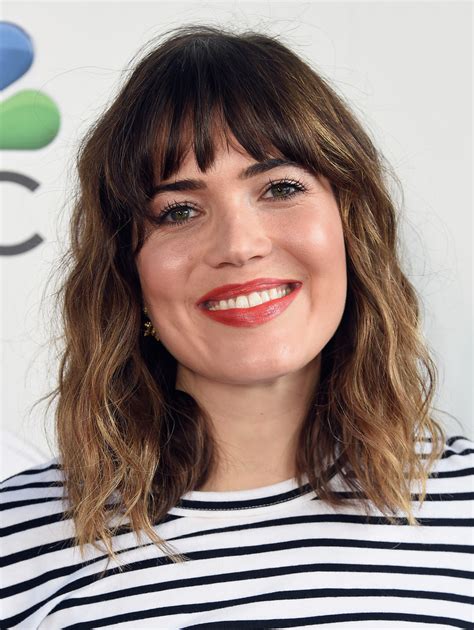 She has been surprising her fans with practically all possible lengths. Mandy Moore Medium Wavy Cut with Bangs - Mandy Moore Looks ...