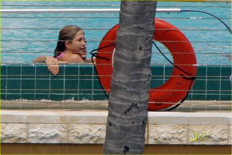 Jennifer Aniston And John Mayers Poolside Passion Photo 1122361