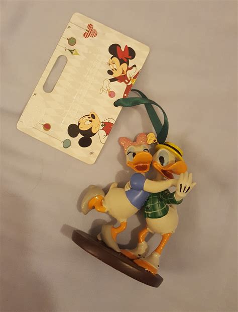 Buy Donald And Daisy Duck Sketchbook Ornament Mr Duck Steps Out