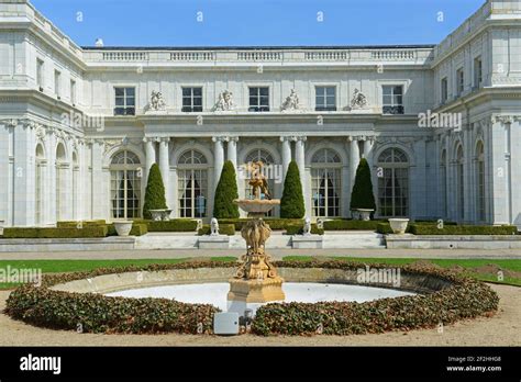 Rosecliff Mansion Is A Gilded Age Mansion With Baroque Revival Style In