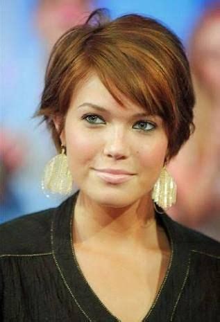 Bold ideas for short haircuts for women over 50, short to medium hairstyles for older women, short bob hairstyles for older women, short layered hairstyles for older women silver pixie bob haircut. Pin on Hair