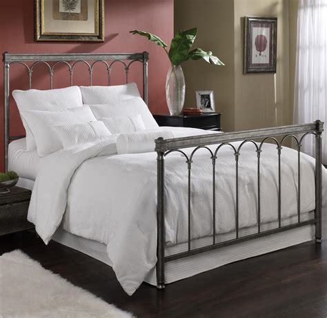 Looking for best home decor ideas and interior design inspiration, bedroom ideas, brass beds and daybeds,metal beds,vintage iron beds ,clever decorating solutions decor and ideas on a budget ? favorite | Furniture, Headboards for beds, Wrought iron beds