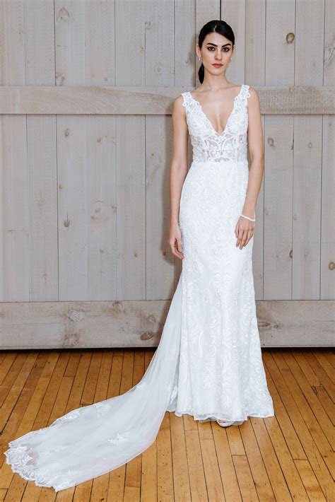 Davids Bridal Spring 2018 Wedding Dress Collection