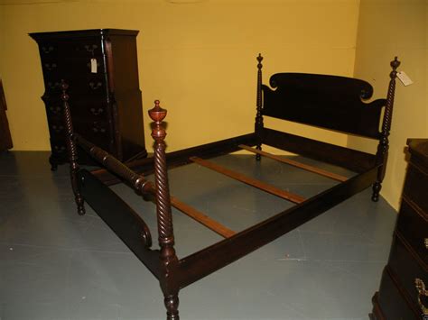 Shop the mahogany beds collection on chairish, home of the best vintage and used furniture, decor and art. Antique Solid Mahogany Bedroom Set Georgetown Galleries ...
