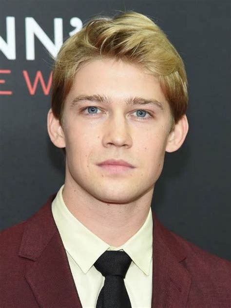 When joe alwyn age was suitable for university, the young man entered the university of bristol for a course of english literature, which he graduated in 2012. Compare Joe Alwyn's Height, Weight with Other Celebs