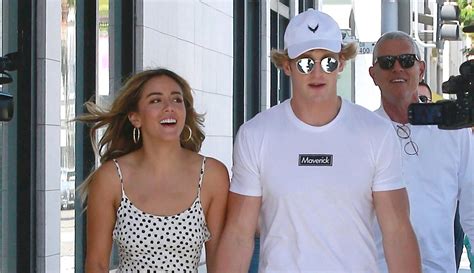 Logan alexander paul is an internet personality and a famous youtuber. Logan Paul Shops with Girlfriend Chloe Bennet After She ...
