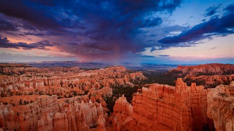 Download Wallpaper 3840x2160 Canyon Sunset Clouds Bryce Canyon 4k Uhd 169 Hd Background