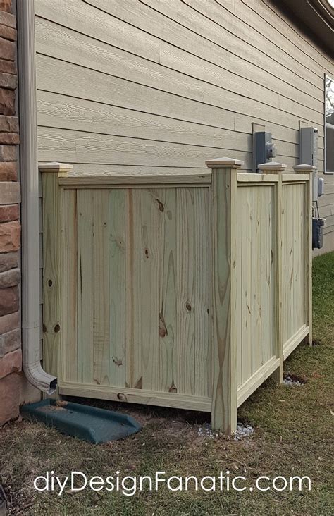 Whether you are a beginner or advanced builder we all have ugly trash bins that are just begging to be hidden. How to build a trash and recycle bin screen, trash ...