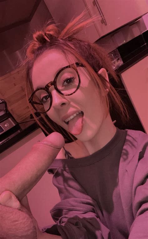 Jade Vow On Twitter Rt Jadevow Like And Retweet If Your Dick Is