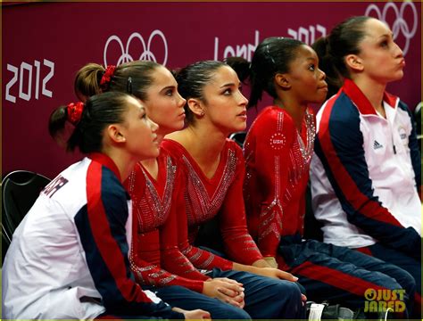 Us Womens Gymnastics Team Wins Gold Medal Photo 2694861 2012