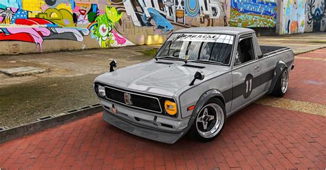 15 Sickest Photos Of Modified Japanese Pickups Hotcars