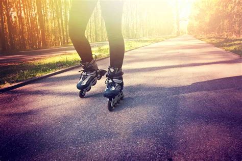 Roller Skates Vs Rollerblades For Exercise Which Is Better Wellness Trickle