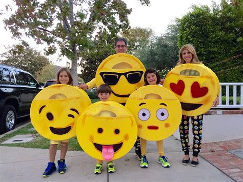 Our Diy Emoji Costume Instructions Artofit