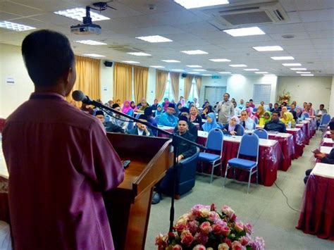 Memakai syiar islam | ustaz ahmad sharkawi ishak. Majlis Agama Islam Negeri Pulau Pinang - Taklimat Dana ...