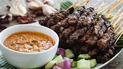 Resep dalam bhs indonesia bisa dilihat di sini. Beef satay (satay daging) | Satay recipes | SBS Food