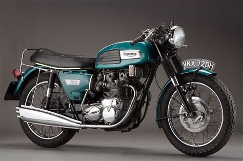 It has maintained its high position by continuing to produce superior motorcycle. A decade of contemporary bikes | Classic motorcycles ...