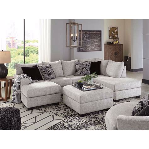 0118411 Megginson 2 Piece Sectional With Laf Chaise 